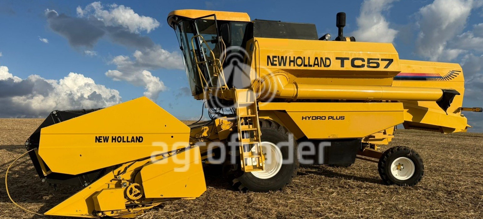 Colheitadeira New Holland TC57 ano 2000 | agrofinder